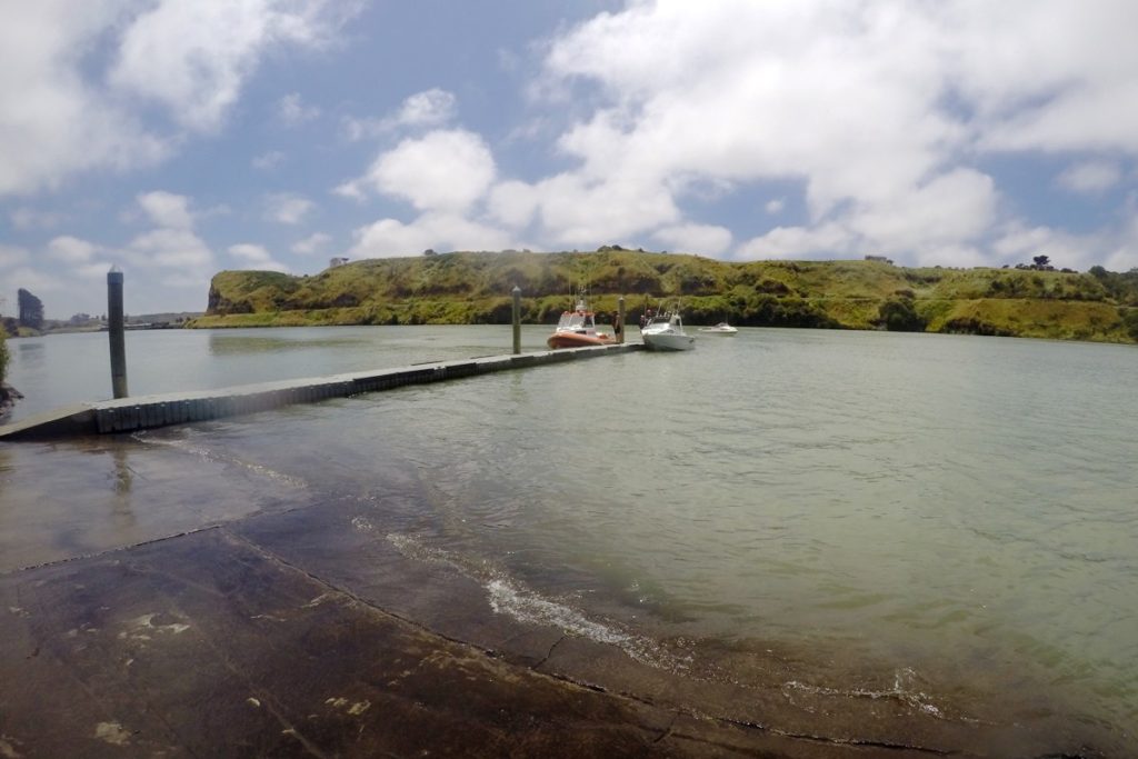 Patea and Districts Boating club jetty